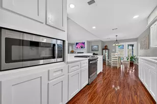 13819 Ivymount Dr, Sugar Land, TX 77498 - Photo 12