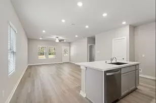 2172 Hidden Hls Ln, Katy, TX 77493 - Photo 4