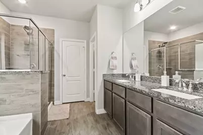 101 Buttonwood Court, Conroe, TX 77318 - Photo 10