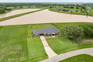 527 Lily Ln, Rosharon, TX 77583 - Photo 32