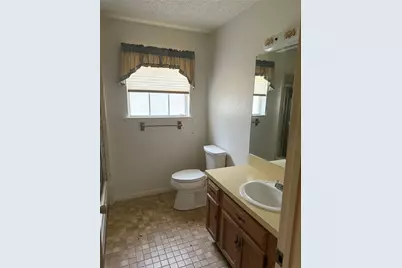 18303 Anne Drive, Webster, TX 77058 - Photo 18