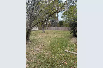 18303 Anne Drive, Webster, TX 77058 - Photo 22