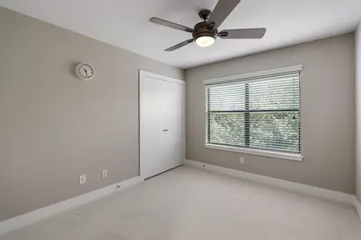 8715 Meadowcroft Drive #702, Houston, TX 77063 - Photo 14