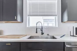 334 Eastwood St, Houston, TX 77011 - Photo 18