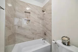 1201 Bering Dr, Houston, TX 77057 - Photo 14