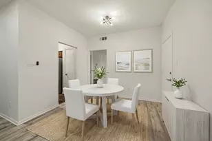 1201 Bering Dr, Houston, TX 77057 - Photo 6