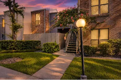 1201 Bering Drive #45, Houston, TX 77057 - Photo 1