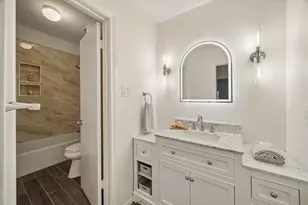 1201 Bering Dr, Houston, TX 77057 - Photo 16