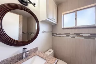9418 Beverly Hill St, Houston, TX 77063 - Photo 14