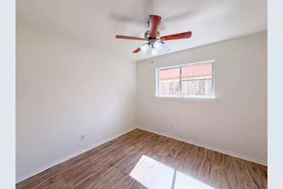 9418 Beverlyhill Street, Houston, TX 77063 - Photo 4