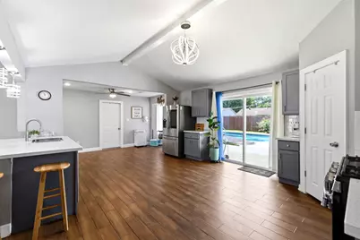 9711 Ebb Street, Houston, TX 77089 - Photo 14