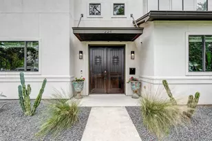 224 W 30th St, Houston, TX 77018 - Photo 2