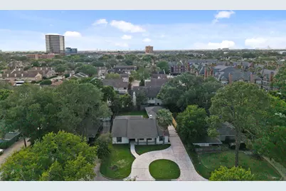 2402 Chimney Rock Road, Houston, TX 77056 - Photo 4