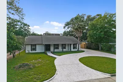 2402 Chimney Rock Road, Houston, TX 77056 - Photo 2