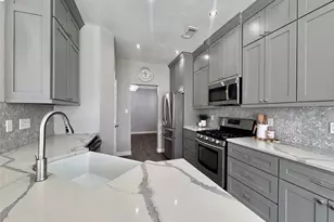 10918 S Falls Terrace, Houston, TX 77095 - Photo 8