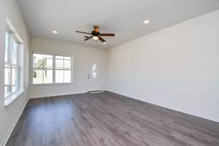 2827 Pne Est Ln, Houston, TX 77014 - Photo 4