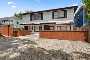 215 Caplin St, Houston, TX 77022 - Photo 2