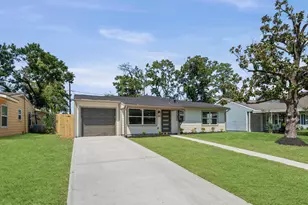 1818 Nina Lee Ln, Houston, TX 77018 - Photo 2