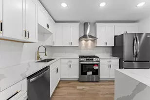 1818 Nina Lee Ln, Houston, TX 77018 - Photo 8