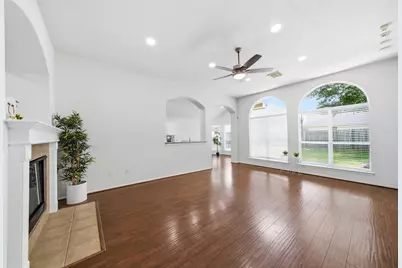 815 Osprey Pass, Katy, TX 77494 - Photo 4
