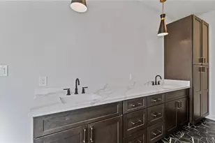 186 Lazy Ln, Livingston, TX 77351 - Photo 36