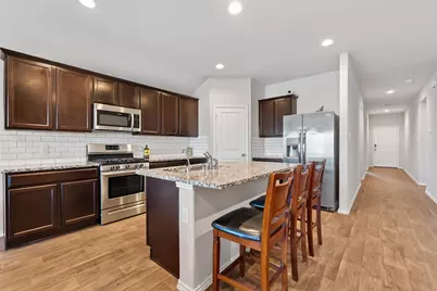 831 Petunia Falls Lane, Rosharon, TX 77583 - Photo 8