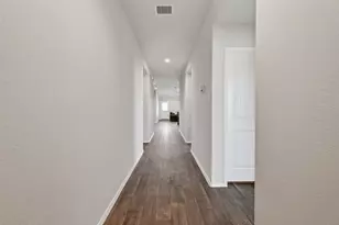 831 Petunia Falls Ln, Rosharon, TX 77583 - Photo 4