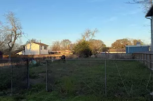 9117 Brandon St, Houston, TX 77051 - Photo 20