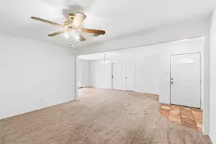 7009 Youpon Dr, Galveston, TX 77551 - Photo 12