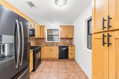 7009 Youpon Drive, Galveston, TX 77551 - Photo 16