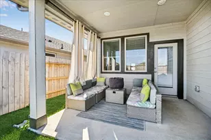 5547 Madden Ln, Houston, TX 77048 - Photo 18