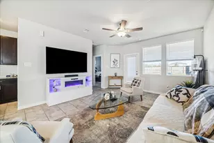 5547 Madden Ln, Houston, TX 77048 - Photo 6