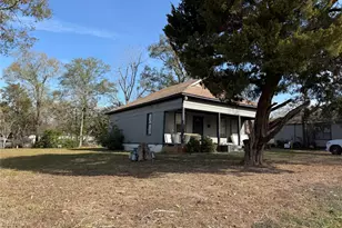 412 Waco St, Conroe, TX 77301 - Photo 2