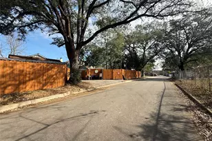 412 Waco St, Conroe, TX 77301 - Photo 36