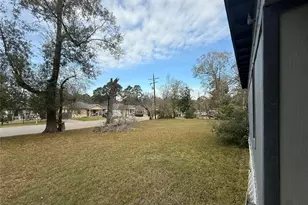 412 Waco St, Conroe, TX 77301 - Photo 32