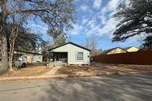 412 Waco St, Conroe, TX 77301 - Photo 10