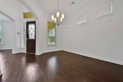 27 Waterfall Way, Tomball, TX 77375 - Photo 6