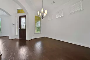 27 Waterfall Way, Tomball, TX 77375 - Photo 6