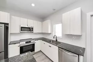 7711 Longmire Rd, Conroe, TX 77304 - Photo 12