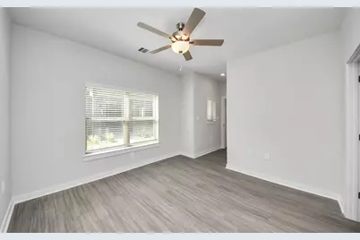 7711 Longmire Road #46, Conroe, TX 77304 - Photo 26