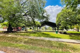 1460 Prairie St, Beaumont, TX 77701 - Photo 4