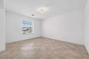 11002 Bradford Way Dr, Houston, TX 77075 - Photo 12