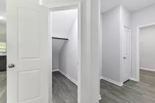 211 Rd 66111, Dayton, TX 77535 - Photo 24