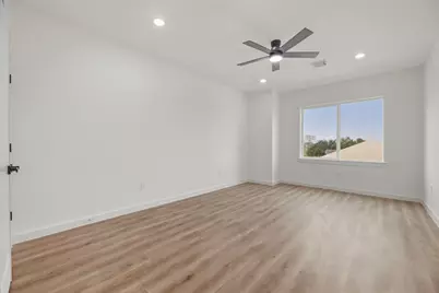 117 Capetown Lane, Conroe, TX 77356 - Photo 26