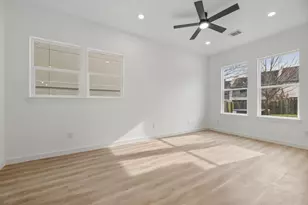 117 Capetown Ln, Conroe, TX 77356 - Photo 20