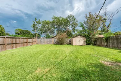 622 N 13th Street, La Porte, TX 77571 - Photo 28