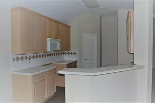 1638 Candleston Ln, Katy, TX 77450 - Photo 6