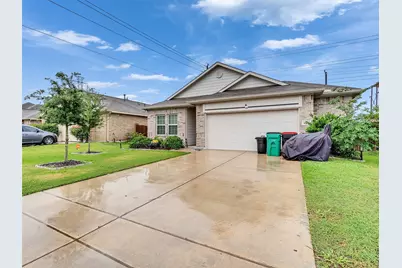 8719 Willet Street, Baytown, TX 77521 - Photo 2