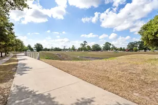 1513 W 22nd St, Houston, TX 77008 - Photo 14