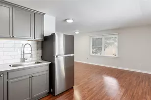 1513 W 22nd St, Houston, TX 77008 - Photo 4